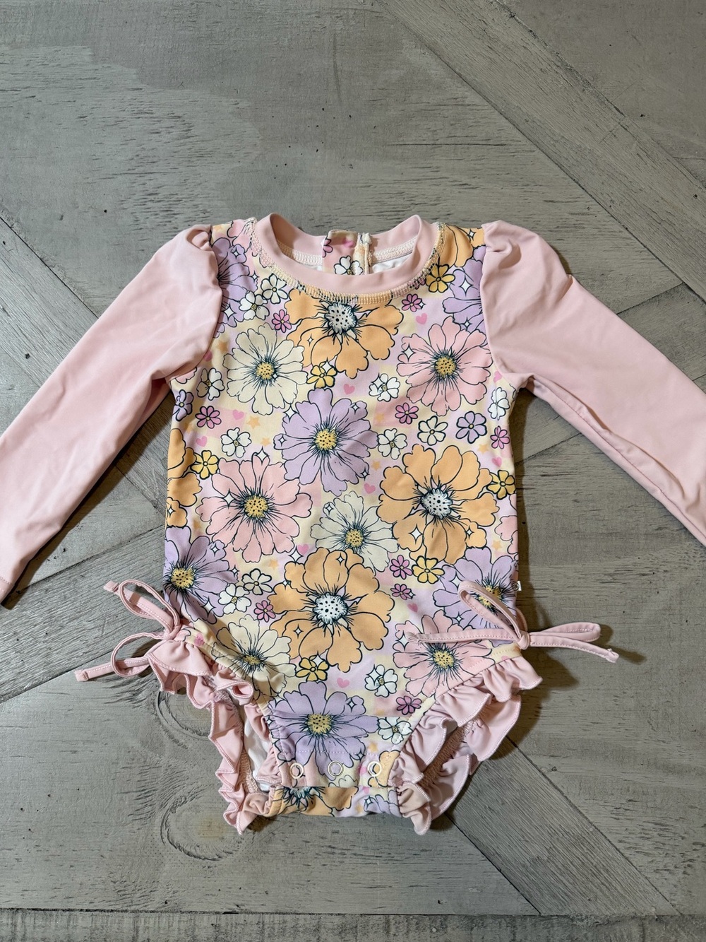 Caden Lane Pink Retro Floral Long-Sleeve One-Piece zip up ruffle butt 12-18m GUC